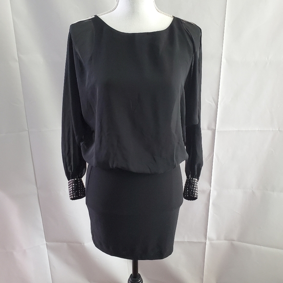 Arden B Dresses & Skirts - Arden B Women Black Chiffon Slit Sleeves Dress XS